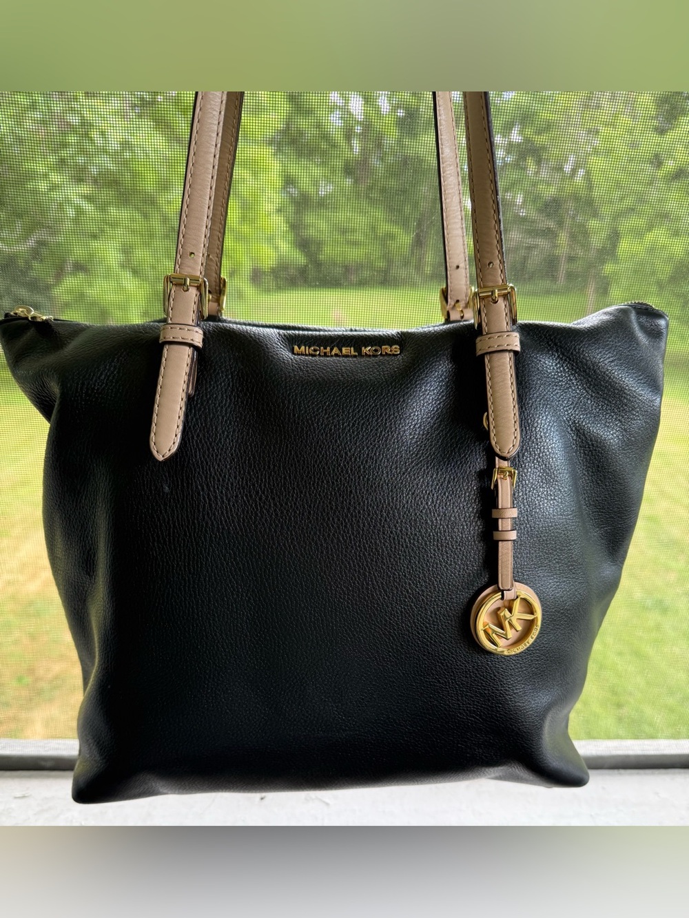 Michael Kors Black Pebbled Leather Tote with Tan Handles & Gold Charm EUC